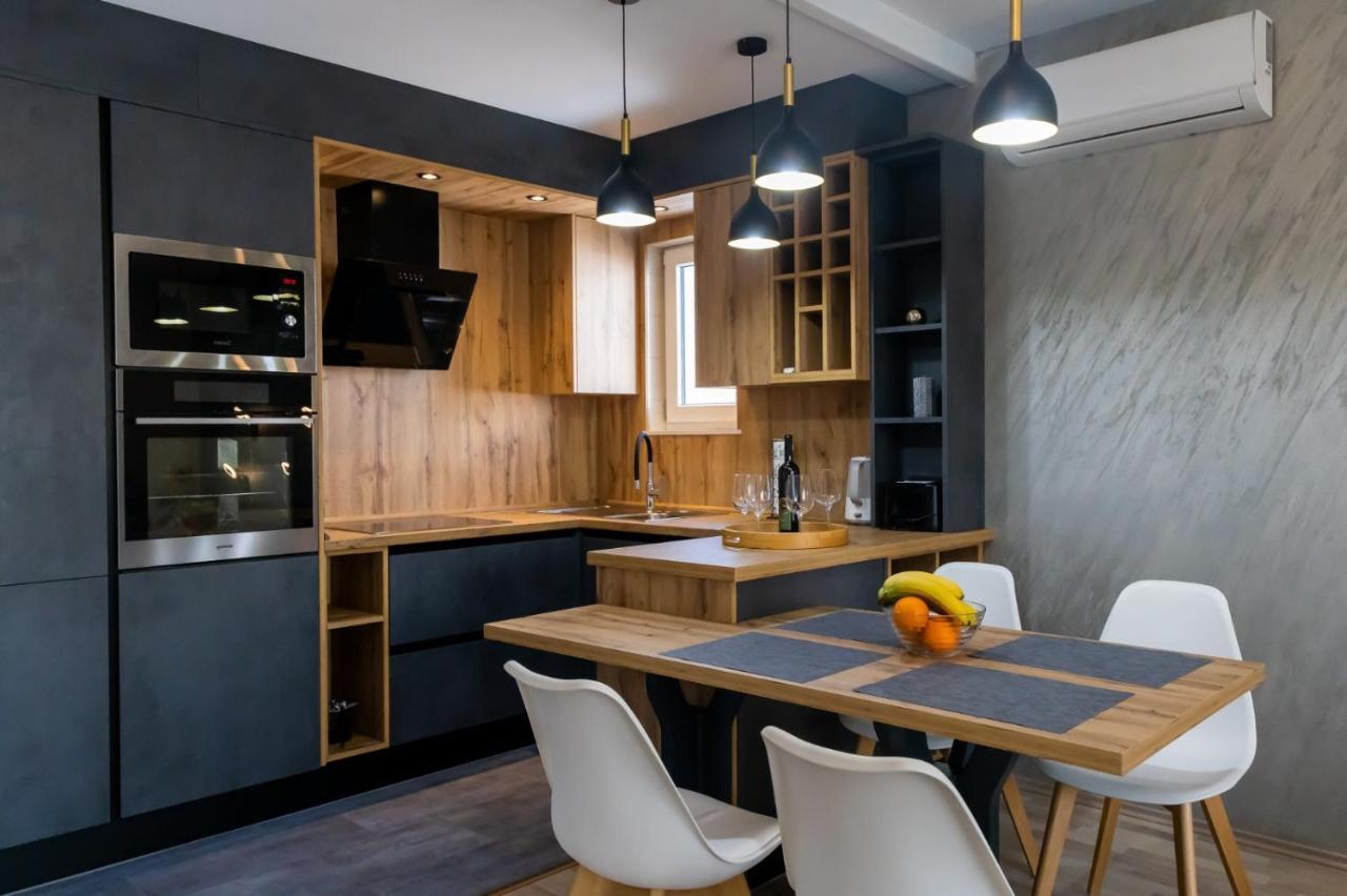 Sunny Adriatic Apartment Пореч Екстериор снимка