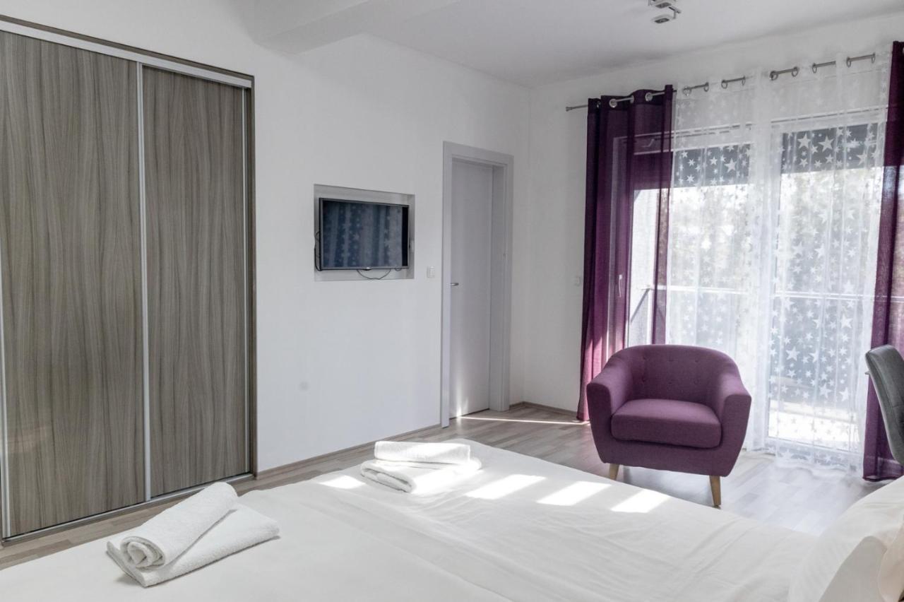 Sunny Adriatic Apartment Пореч Екстериор снимка